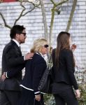 Amsterdam 12 maart 2011
Crematie van Ria Alberti op westgaarde. Johnny de Mol jr en Willeke Alberti
Peter Smulders bv