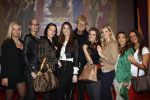 Hilversum 23 februari 2012
Perspresentatie RTL 5 in studio 21. Ad Visser met diverse dames 
Peter Smulders bv