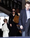 Amsterdam 15 maart 2012
Angelina Jolie and her kids leave the amstel hotel early in the morning.
Peter Smulders bv