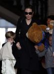 Amsterdam 15 maart 2012
Angelina Jolie and her kids leave the amstel hotel early in the morning.
Peter Smulders bv