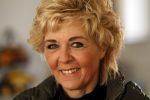 Volendam 11 februari 2012
Annie Schilder met haar zwangere dochter Anja.
Peter Smulders bv