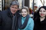 Amsterdam 4 februari 2012
Premiere achtste groepers huilen niet in Tuschinski. bartho Braat met ...
Peter Smulders bv