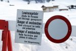 Innsbruck en Lech 18 februari 2012
Prins Friso ligt in het universitair ziekenhuis na zijn ongeluk met lawine in Lech.
Koningin Beatrix en zijn vrouw Prinses Mabel Wisse Smit zoeken hem op. Bord lawinegevaar
Peter Smulders bv