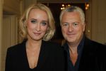 Amsterdam 11 maart 2012
Modeshow Frans Molenaar in het Amstel hotel. Bram Moszkowicz met vriendin Eva Jinek
Peter Smulders bv