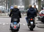 Amsterdam 3 maart 2012
Bridget Maasland met vriend op scooters in amsterdam.
Peter Smulders bv