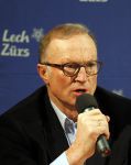 Innsbruck en Lech 18 februari 2012
Prins Friso ligt in het universitair ziekenhuis na zijn ongeluk met lawine in Lech.
Koningin Beatrix en zijn vrouw Prinses Mabel Wisse Smit zoeken hem op. burgemeester Ludwig Muxel
Peter Smulders bv