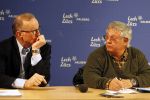 Innsbruck en Lech 18 februari 2012
Prins Friso ligt in het universitair ziekenhuis na zijn ongeluk met lawine in Lech.
Koningin Beatrix en zijn vrouw Prinses Mabel Wisse Smit zoeken hem op. burgemeester Ludwig Muxel
Peter Smulders bv