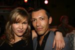 Amsterdam 7 maart 2006
Premiere ik omhels je met 1000 armen in Pathe arena.
Caro Lenssen met haar vriend
Peter Smulders bv