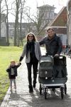 Haarlem 8 maart 2012
Caspar Burgi met zijn zoon Roque vrouw Barbara en dochter Eden in Haarlem.
Peter Smulders