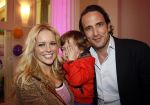 Amsterdam 14 maart 2012
Mama van het jaar verkiezing bij artis. Chantal Janzen met zoon en vriend Marco
Peter Smulders bv
