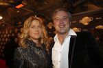 Amsterdam 17 februari 2012
Premiere Saturday night fever in Carre.
Chris v Eeghen met partner
Peter Smulders bv