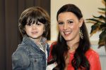 Amsterdam 14 maart 2012
Mama van het jaar verkiezing bij artis. danielle v Aalderen met zoon Willem
Peter Smulders bv