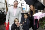 Amsterdam 18 maart 2012
Babyshower Nicolette v Dam en Bas Smit bij Artis. Dennis v d Geest met vrouw en kinderen
Peter Smulders bv