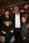 Amsterdam 17 februari 2012
Premiere Saturday night fever in Carre.
Dyanne Beekman met Frans ten Berge en kinderen
Peter Smulders bv