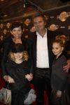 Amsterdam 17 februari 2012
Premiere Saturday night fever in Carre.
Dyanne Beekman met Frans ten Berge en kinderen
Peter Smulders bv