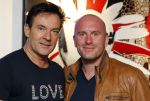 Amsterdam 14 maart 2012
Dean Saunders en Gerard Joling bij bedrijf waar ze haren implanteren.
Peter Smulders bv
