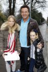 Amsterdam 18 maart 2012
Babyshower Nicolette v Dam en Bas Smit bij Artis. Gerard Joling met Jackie en Romy
Peter Smulders bv