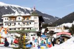 Gerlos 7 maart 2012
Jan en Liza Smit met vrienden op ski vakantie in Gerlos.
Peter Smulders bv
