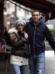 Amsterdam 9 februari 2012
Glennis Grace met vriend Moos aan het winkelen.
Peter Smulders bv