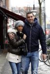 Amsterdam 9 februari 2012
Glennis Grace met vriend Moos aan het winkelen.
Peter Smulders bv