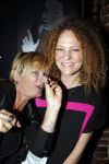 Amsterdam 1 februari 2012
Prsentatie van de nieuw LG Prada telefoon bij Bocinq. Hadassah de Boer met haar internationale prijs
Peter Smulders bv