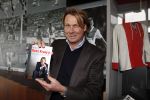Amsterdam 14 februari 2012
Hans Kraay met zijn vrouw Sophie en schrijver Iwan Tol bij presentatie boek bij ajax op de toekomst.
Peter Smulders bv