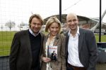 Amsterdam 14 februari 2012
Hans Kraay met zijn vrouw Sophie en schrijver Iwan Tol bij presentatie boek bij ajax op de toekomst.
Peter Smulders bv