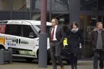 Made, 16 Februari 2012
Minister van Landbouw Henk Bleker (58 jaar) samen met zijn vriendin, Barbara Rijlaarsdam (26 jaar), journaliste bij het NRC nadat ze samen met de moeder van Barbara op bezoek zijn geweest bij de oma van Barbara.
Foto Peter Smulders BV