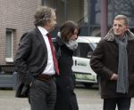 Made, 16 Februari 2012
Minister van Landbouw Henk Bleker (58 jaar) samen met zijn vriendin, Barbara Rijlaarsdam (26 jaar), journaliste bij het NRC nadat ze samen met de moeder van Barbara op bezoek zijn geweest bij de oma van Barbara.
Foto Peter Smulders BV