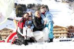 Gerlos 7 maart 2012
Job Nieuwenhuizen (de bus) met vrouw en kinderen skien in Gerlos.
Peter Smulders bv