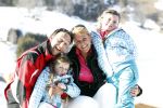 Gerlos 7 maart 2012
Job Nieuwenhuizen (de bus) met vrouw en kinderen skien in Gerlos.
Peter Smulders bv