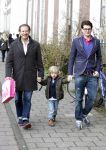 Amsterdam 18 maart 2012
Babyshower Nicolette v Dam en Bas Smit bij Artis. Jos Bles met zoon en kleinzoon
Peter Smulders bv