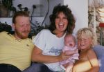 Ibiza, 6 Juli 1988
Kees ter Bruggen met haar gezin
Foto Peter Smulders BV