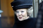 Amsterdam 4 februari 2012
Koning Beatrix bezoekt het tropenmuseum en Johan Remkes ontvangt haar.
Peter Smulders bv