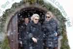 Lech 19 februari 2012
Koningin Beatrix en prinses Mabel Wisse Smit vertrekken vanuit hotel Post met BMW X5 van politie naar ziekenhuis in Innsbruck waar Prins Friso ligt na zijn ski ongeluk.
Peter Smulders bv