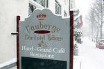 Edam 3 februari 2012
Trouwlocatie Simon Keizer en Annemarie Hoek. Gemeentheuis Edam en restaurant L Auberge ? Dam hotel in de sneeuw.
Peter Smulders bv