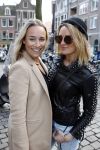 Amsterdam 12 maart 2012
Modeshow Claes Iversen op de wallen. Lieke v lexmond en zut Jetteke op scooter
Peter Smulders bv