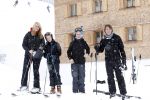 Lech 26februari 2012
Linda de Mol met kinderen Julian en Noah en vriend Jeroen Rietbergen op ski vakantie in Lech.
Peter Smulders bv