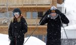 Lech 26februari 2012
Linda de Mol met kinderen Julian en Noah en vriend Jeroen Rietbergen op ski vakantie in Lech.
Peter Smulders bv