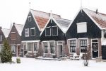Volendam 3 februari 2012
Huis Monique Smit in de sneeuw.
Peter Smulders bv