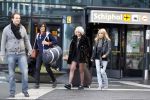Schiphol 16 februari 2012
Patricia Paay en Nicky v Dam halen Christina Curry en haar vriend op op schiphol.
Peter Smulders bv