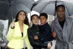 Amsterdam 18 maart 2012
Babyshower Nicolette v Dam en Bas Smit bij Artis. Patrick Kluivert met Rossana Shane en Quincy
Peter Smulders bv