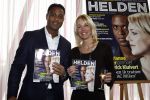 Ridderkerk 22 februari 2012
Presentatie Helden met op de cover Patrick Kluivert en Marianne Timmer. Het blad wordt gemaakt door Frits en barbara Barend.
Peter Smulders bv