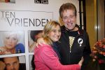 Hoofddorp 6 februari 2012
Premiere eten met vrienden met oa Rick Engelkes Lone v Roosendaal Miryanna v Reeden en Kees Boot in de schouwburg van Hoofddorp. Peter Heerschop met vrouw
Peter Smulders bv
