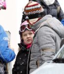 Lech 19 februari 2012
Prinses Maxima Prins Willem Alexander Prinses laurentien Prins Constantin Prinses Mabel Wisse Smit en de prinsesjes Amalia Ariane Alexia Eloise Claus Cazimir Luana en Zaria gaan skien en vertrekken bij Hotel Post.
Peter Smulders bv