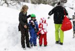 Lech 19 februari 2012
Prinses Maxima Prins Willem Alexander Prinses laurentien Prins Constantin Prinses Mabel Wisse Smit en de prinsesjes Amalia Ariane Alexia Eloise Claus Cazimir Luana en Zaria gaan skien en vertrekken bij Hotel Post.
Peter Smulders bv