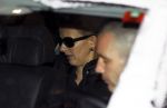 Lech 19 februari 2012
Prinses mabel Wisse Smit en Prins Willem Alexander vertrekken vanuit Hotel Post naar het ziekenhuis in Innsbruck waar Prins Friso ligt na zijn skiongeluk.
Peter Smulders bv