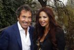 Amsterdam 18 maart 2012
Babyshower Nicolette v Dam en Bas Smit bij Artis. Ronnie Rosenbaum met vriendin
Peter Smulders bv