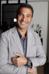 Amsterdam 2 februari 2012
Presentatie n ieuwe talkies in hotel de Dylan. Ruud Gullit met Nialaya en Buddha to Buddha armbanden
Peter Smulders bv
