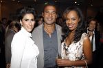 Amsterdam 2 februari 2012
Presentatie n ieuwe talkies in hotel de Dylan. Ruud Gullit ket Kristina Bazilovic en Jasmine Sendar
Peter Smulders bv